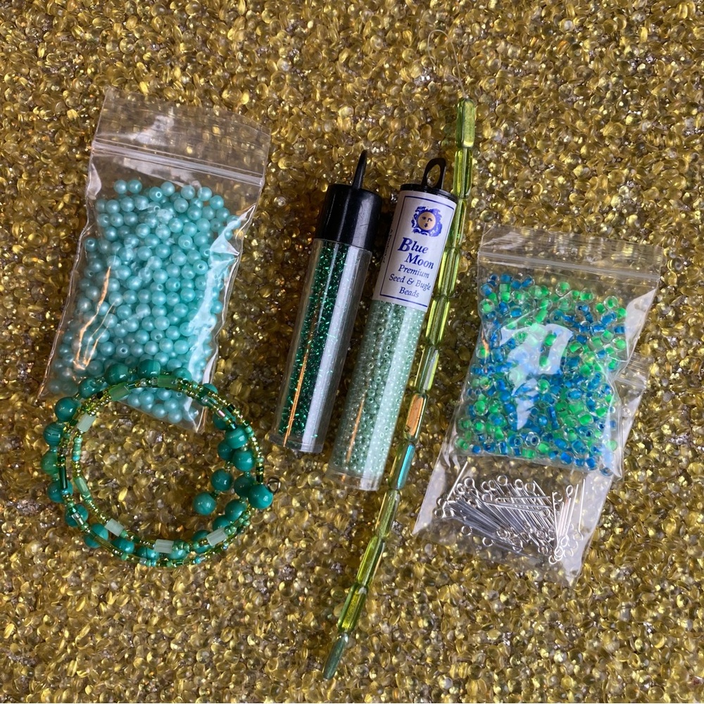 Colorful Bead Lot - Picture 5 of 5